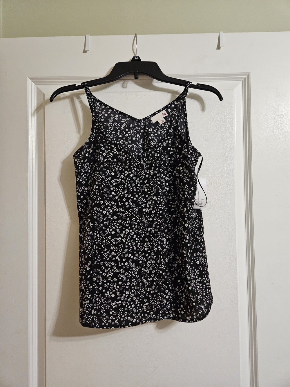 So Brand Black Floral Draped Flowy Top, Size Xs, New With Tags - Picture 1 of 3
